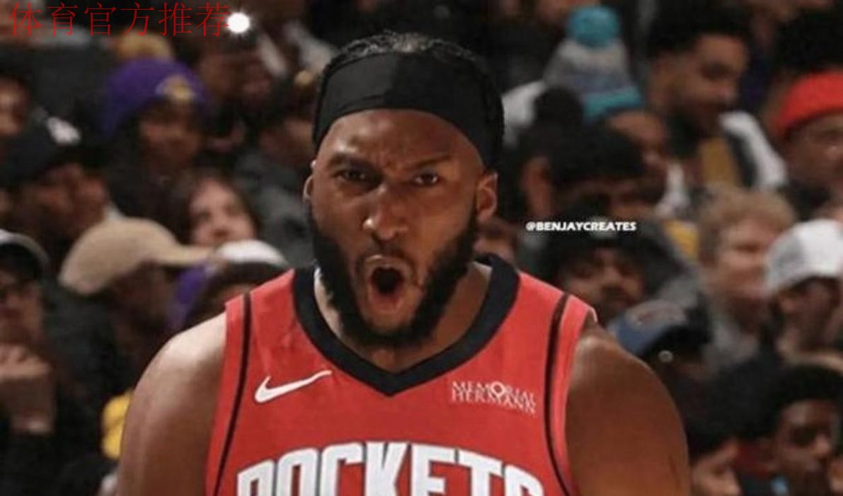 奥科吉第三节6投5中,三分1中1单节贡献11分3篮板 奥科吉第三节6投5中,三分1中1单节贡献11分3篮板