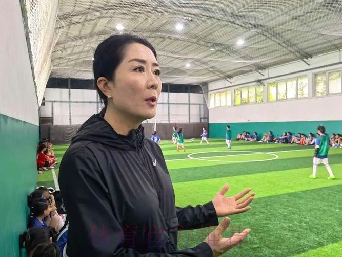 国脚公益行浦玮化身多角色言传身教 期待中青赛培育女足未来 国脚公益行浦玮化身多角色言传身教 期待中青赛培育女足未来